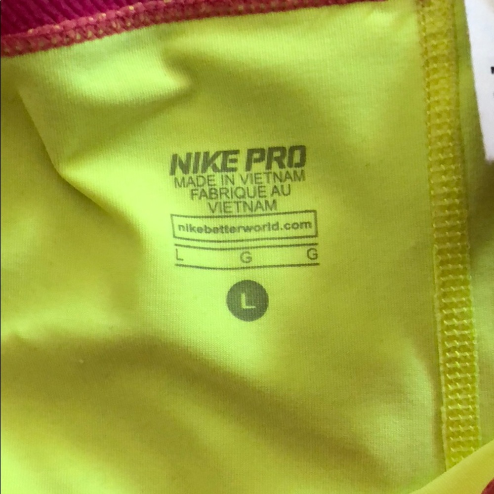 Spandex - Picture 3 of 3